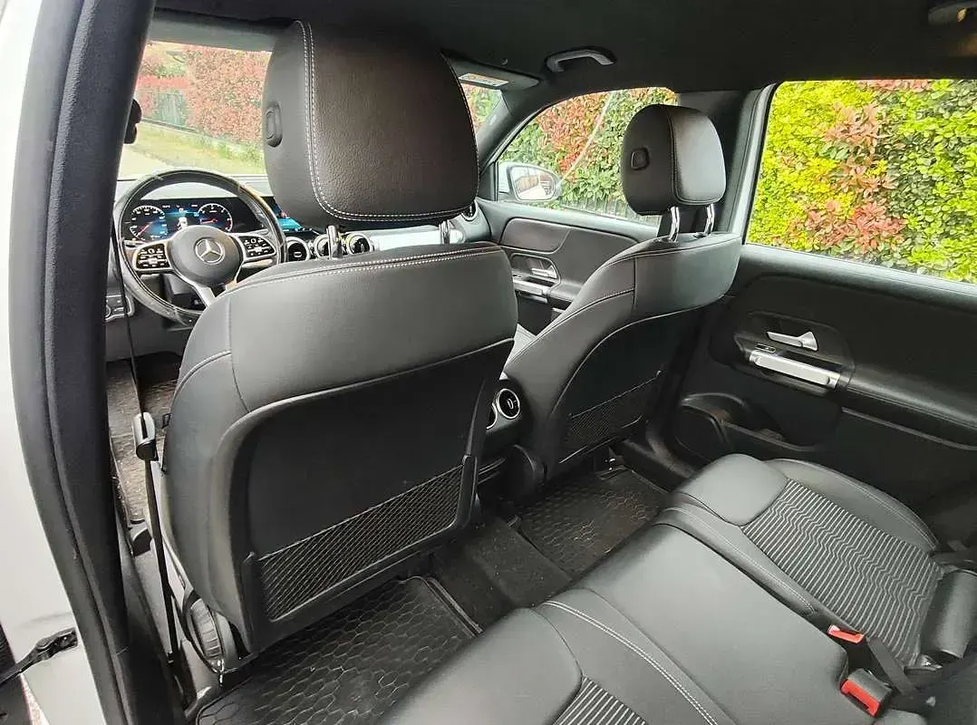 Usata Mercedes GLB180 116 CV (85 kW) 2022 Bianco SUV