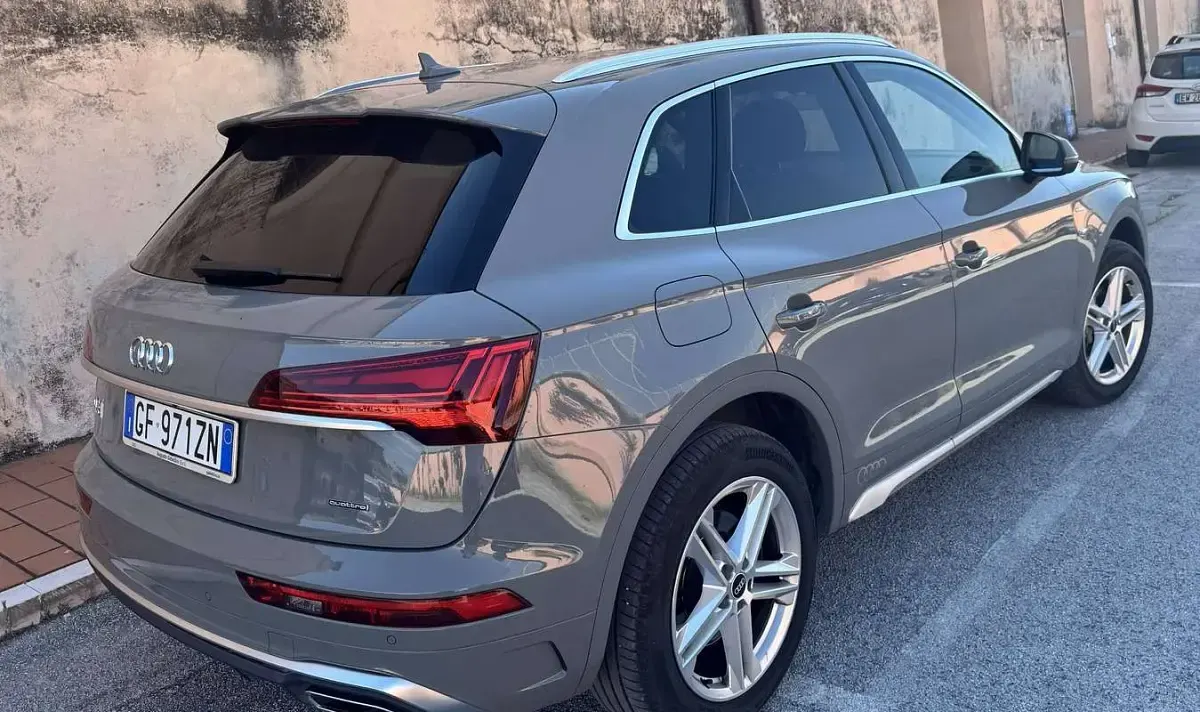 Usata Audi Q5 S-Line 204 CV (150 kW) 2021 Grigio SUV
