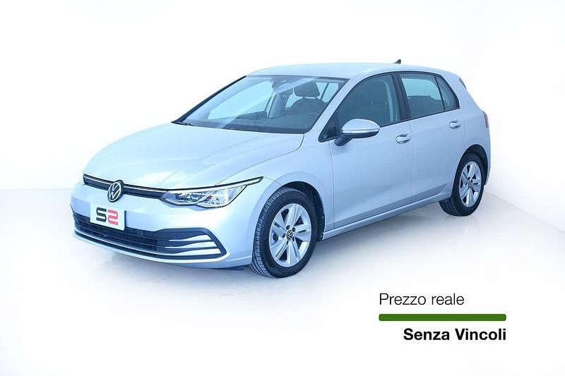 Usata VW Golf VII Life 150 CV (110 kW) 2021 Argento Utilitaria
