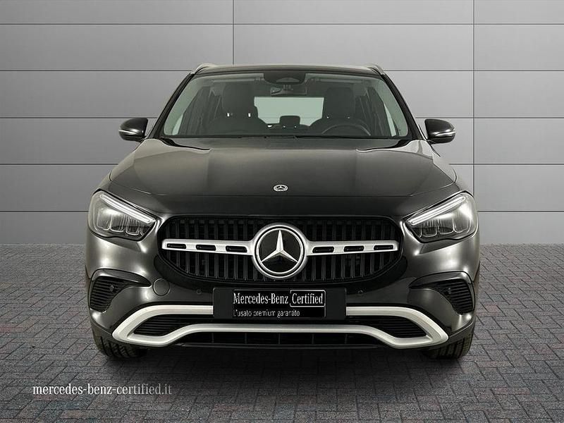 Usata Mercedes GLA180 Advanced 116 CV (85 kW) 2025 Nero SUV