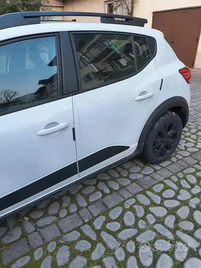 Usado Dacia Sandero Extreme 101 CV (74 kW) 2025 Blanco Berlina