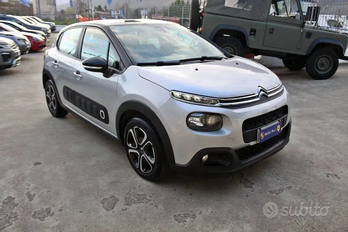 Usata Citroën C3 Shine 75 CV (55 kW) 2018 Grigio Utilitaria