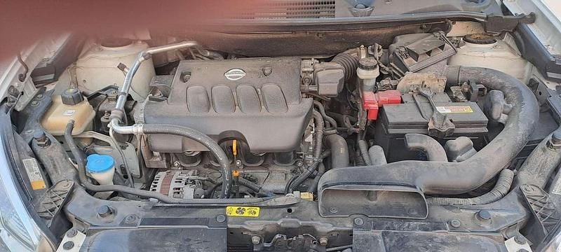 Usata Nissan Qashqai N-TEC 141 CV (103 kW) 2011 SUV