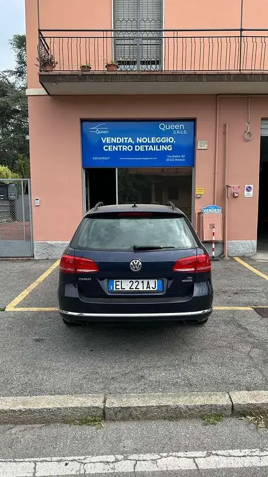 Usata VW Passat Comfortline 105 CV (77 kW) 2012 Blu/azzurro Station wagon