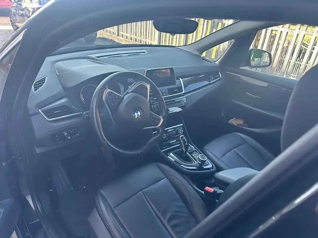 Usata BMW 216 Active Tourer Luxury Line 116 CV (85 kW) 2019 Nero Monovolume