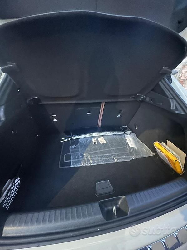 Usata Mercedes GLA220 Premium 170 CV (125 kW) 2015 Bianco SUV