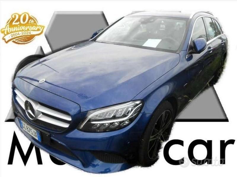 Blu/azzurro Usata 2020 Mercedes C300e Business Station wagon | 22.900 € (Super prezzo) - Immagine 1/4