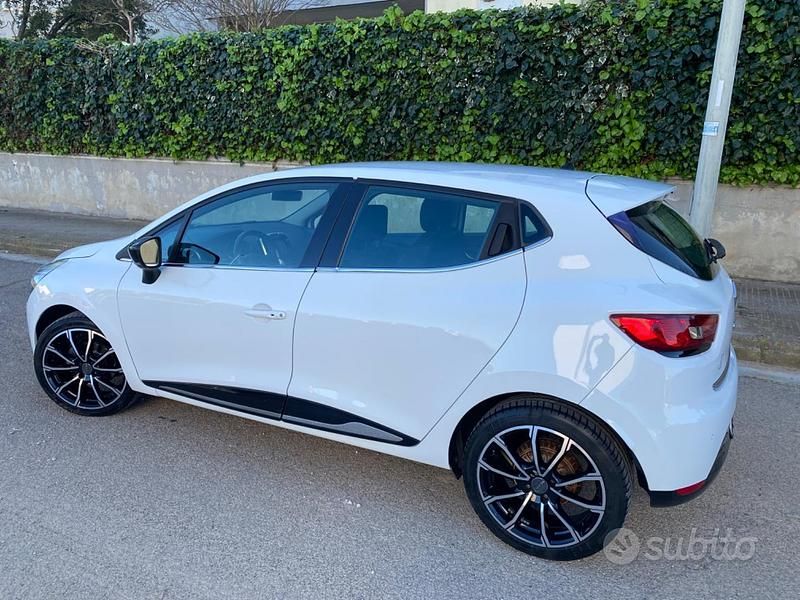 Usata Renault Clio IV 90 CV (66 kW) 2017 Bianco Berlina