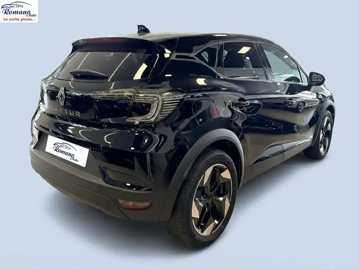 Nuova Renault Captur Techno 121 CV (88 kW) 2026 Nero SUV