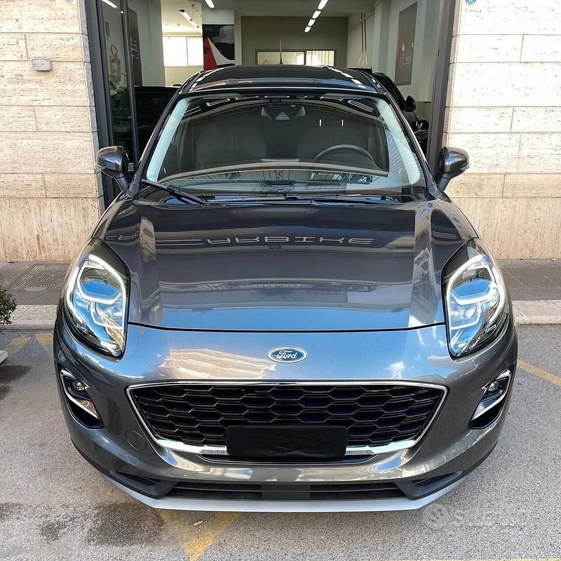 Usata Ford Puma Titanium 125 CV (91 kW) 2020 Grigio Berlina