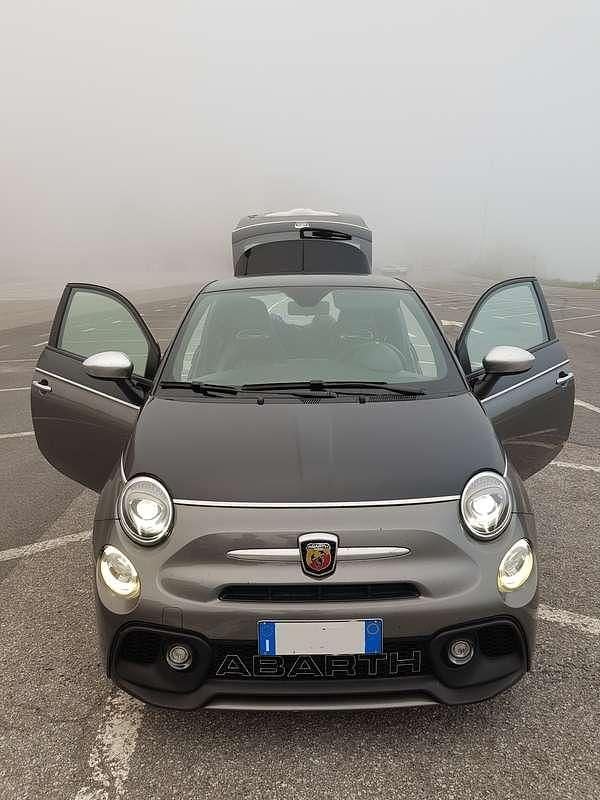 Usata Abarth 595 Turismo 165 CV (121 kW) 2018 Nero Utilitaria