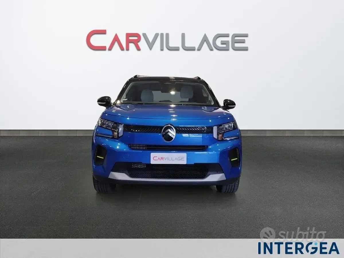 Usata Citroën C3 PureTech 101 CV (74 kW) 2025 Blu/tetto nero SUV