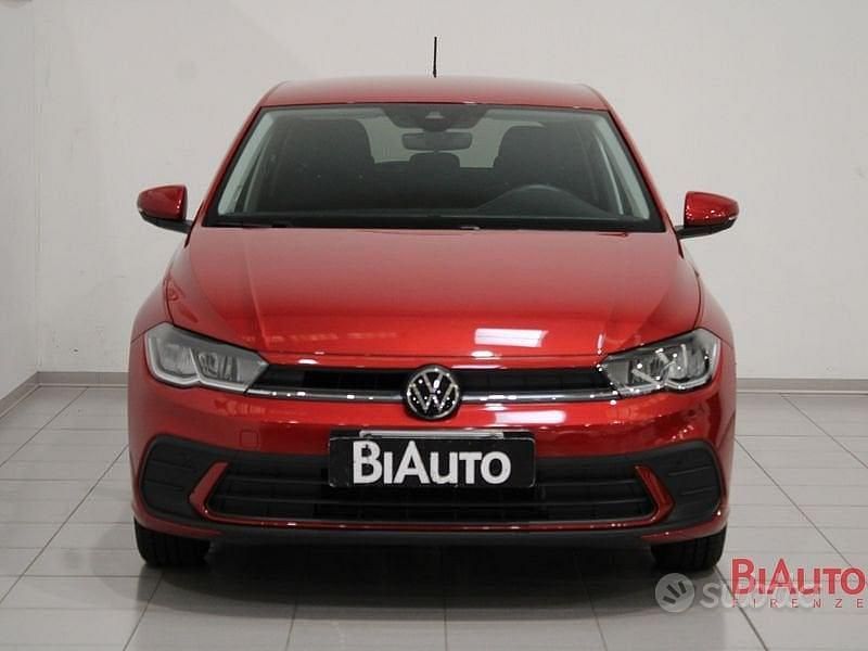 Usata VW Polo Life 95 CV (69 kW) 2024 Rosso Berlina