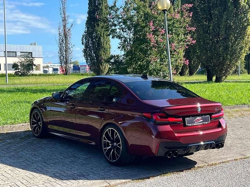 Usata BMW M5 Competition Edition 625 CV (459 kW) 2024 Rosso ciliegia perlato Berlina