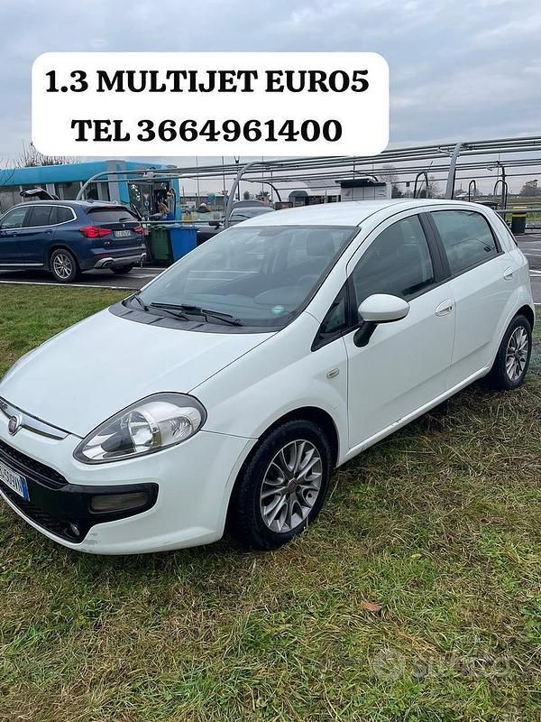Bianco Usata 2011 Fiat Punto Evo Due volumi | 2700 € (Ottimo prezzo) - Immagine 1/4