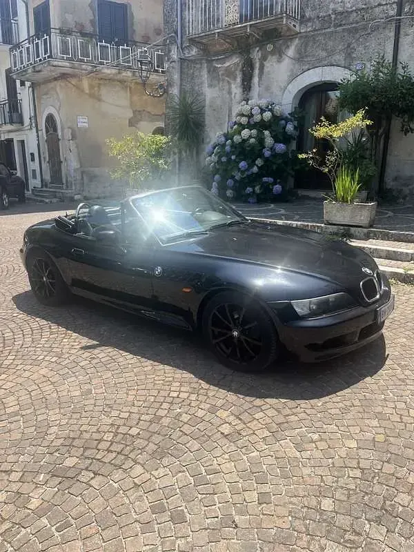 Usata BMW Z3 Efficient Dynamics 118 CV (86 kW) 1996 Nero Cabrio