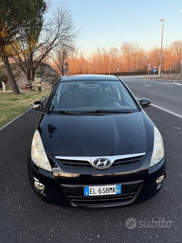 Usata Hyundai i20 2012 Nero Utilitaria