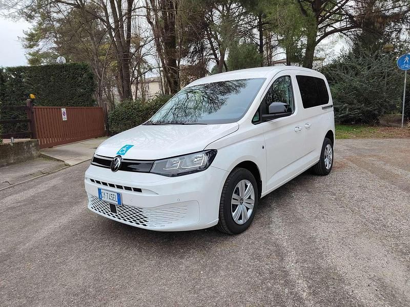 Bianco Usata 2025 VW Caddy Style Monovolume | 32.300 € (Cara) - Immagine 1/4