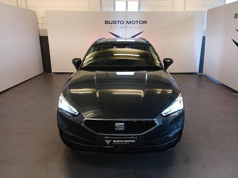 Usata Seat Leon Business 150 CV (110 kW) 2023 Grigio / metallizzato Station wagon