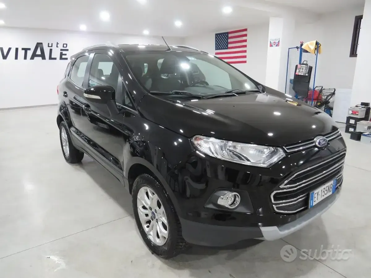 Usata Ford Ecosport Titanium 90 CV (66 kW) 2015 Nero SUV