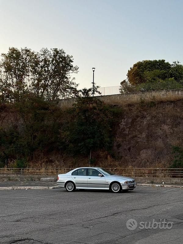 Grigio Usata 2000 BMW 2000 Tre volumi | 4500 € - Immagine 1/4