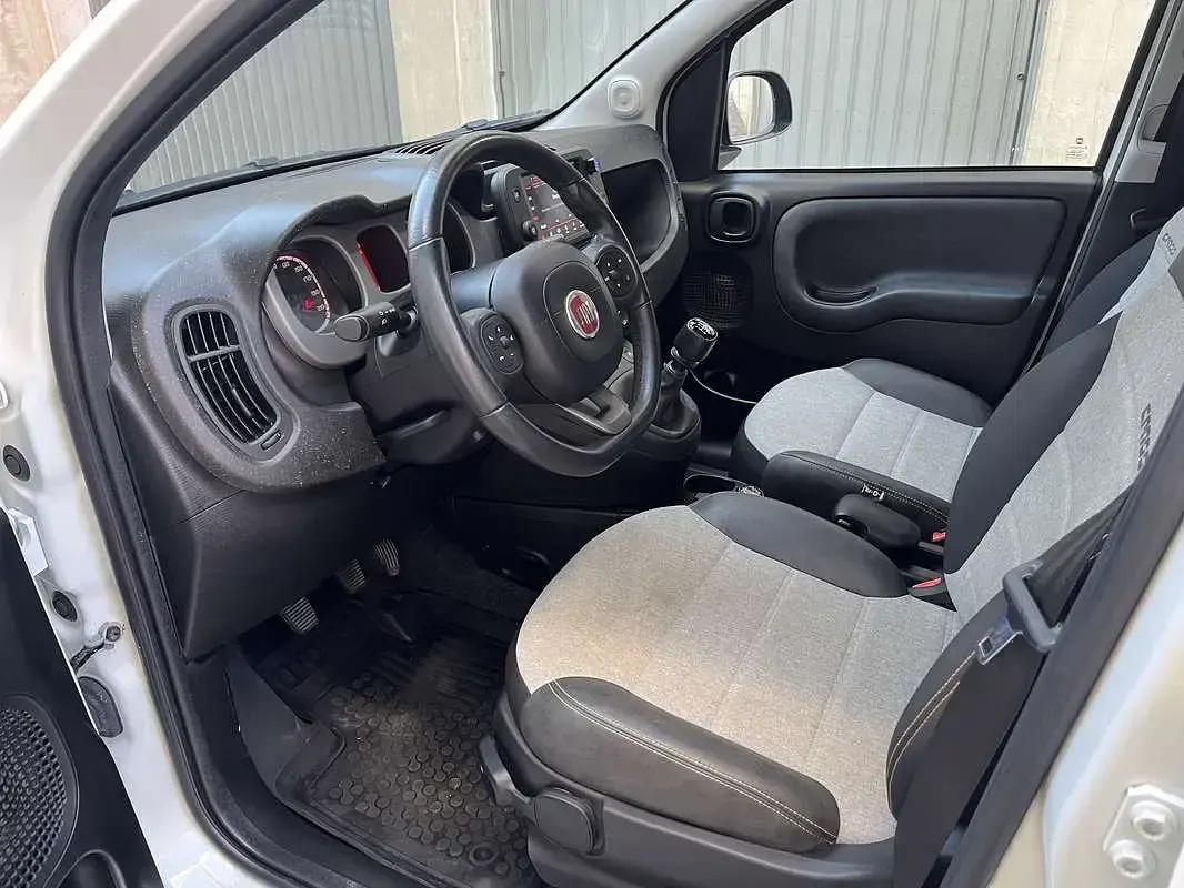 Usata Fiat Panda Cross Cross 86 CV (63 kW) 2021 Utilitaria