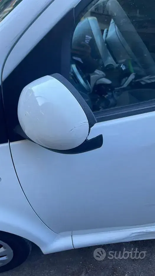 Usata Toyota Aygo 68 CV (50 kW) 2012 Bianco Utilitaria