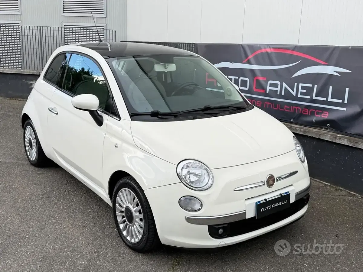 Usata Fiat 500 Lounge 69 CV (50 kW) 2009 Cabrio