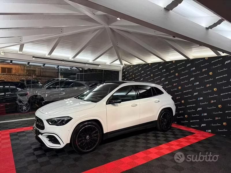Usata Mercedes GLA200 Premium 150 CV (110 kW) 2024 Bianco SUV