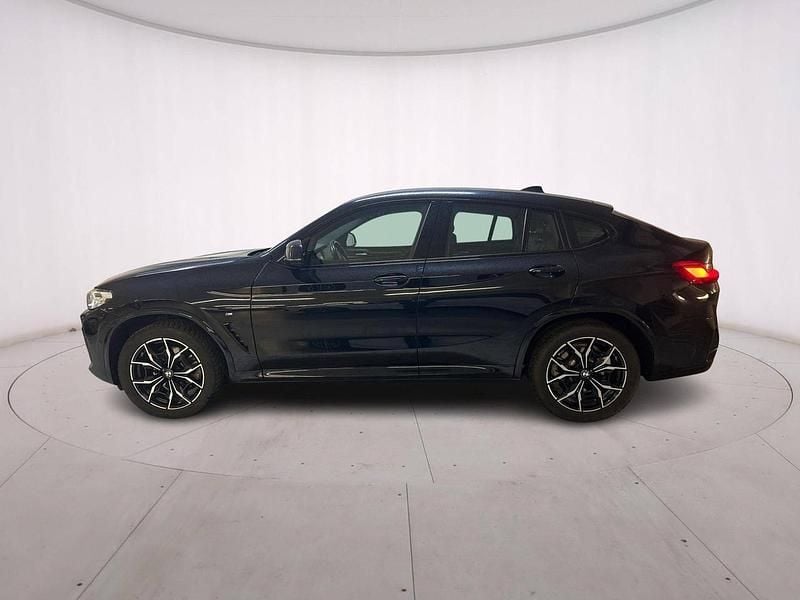 Begagnad BMW X4 M Sport 190 HK (139 kW) 2023 Blå SUV