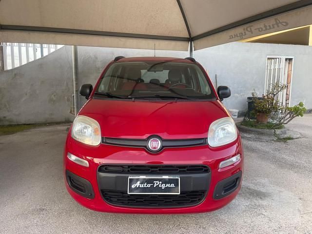 Usata Fiat Panda Easy 69 CV (50 kW) 2013 Rosso Utilitaria