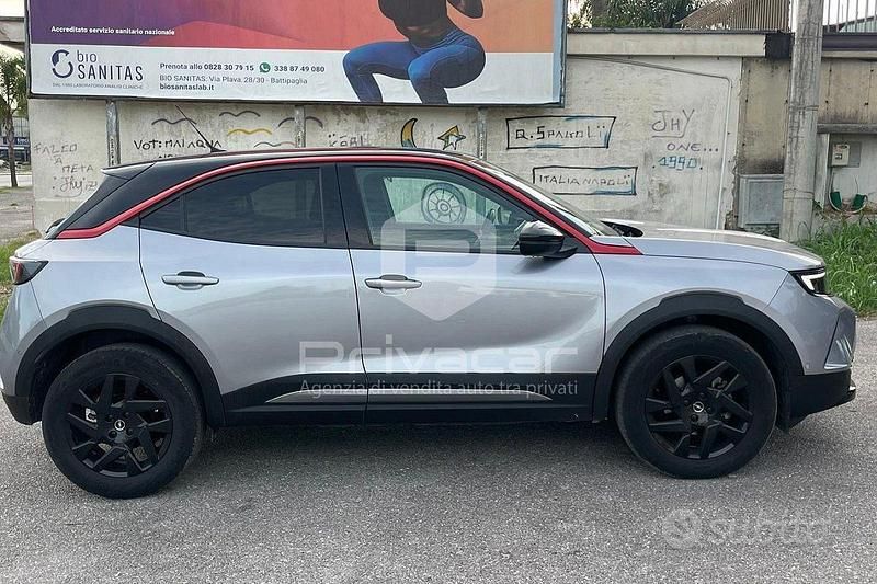 Usata Opel Mokka 100 CV (73 kW) 2023 Grigio SUV