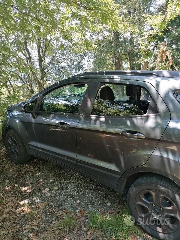 Usata Ford Ecosport 95 CV (69 kW) 2018 Grigio SUV