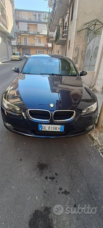 Usata BMW 320 177 CV (130 kW) 2007 Blu Coupé
