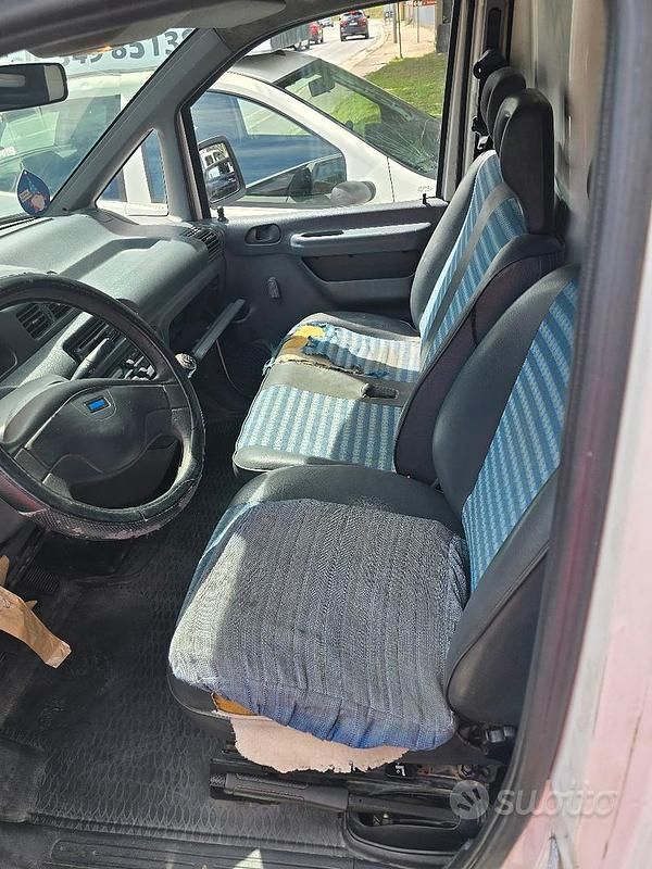 Bianco Usata 1997 Fiat Scudo Furgone | 1500 € (Buon prezzo) - Immagine 1/4