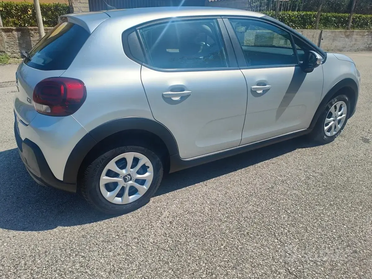 Usata Citroën C3 Live 75 CV (55 kW) 2017 Grigio Berlina