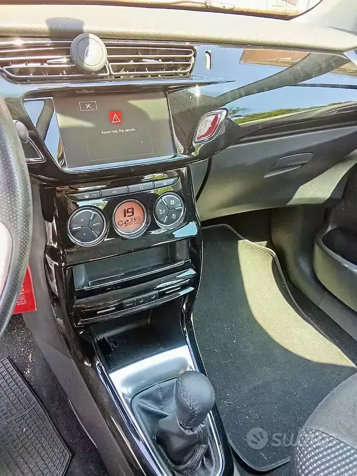 Usata Citroën C3 Exclusive 68 CV (50 kW) 2015 Nero Berlina