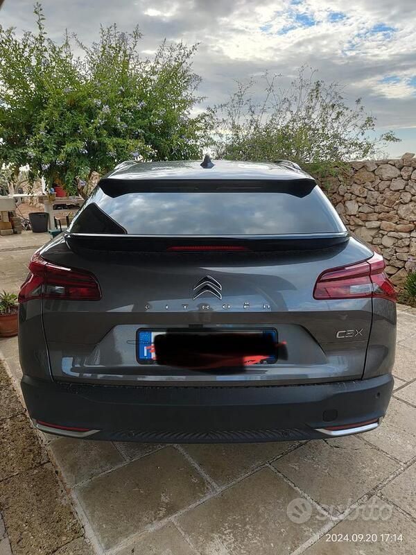 Usata Citroën C5 X Shine 181 CV (133 kW) 2022 Grigio Station wagon