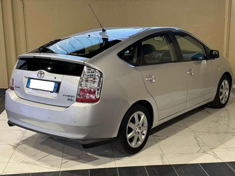 Usata Toyota Prius 77 CV (56 kW) 2007 Other Utilitaria