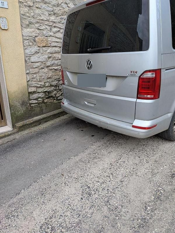 Usata VW T6 204 CV (150 kW) 2019 Grigio Furgone