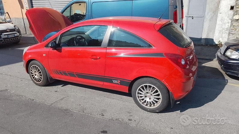 Usata 2012 Opel Corsa | 3500 € (Buon prezzo) - Immagine 1/4