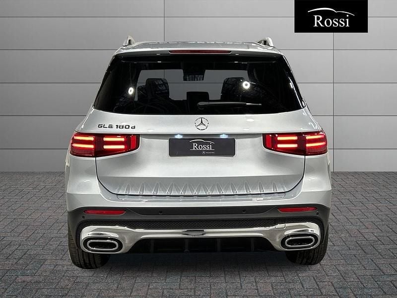 Nuova Mercedes GLB180 116 CV (85 kW) 2025 Nero SUV