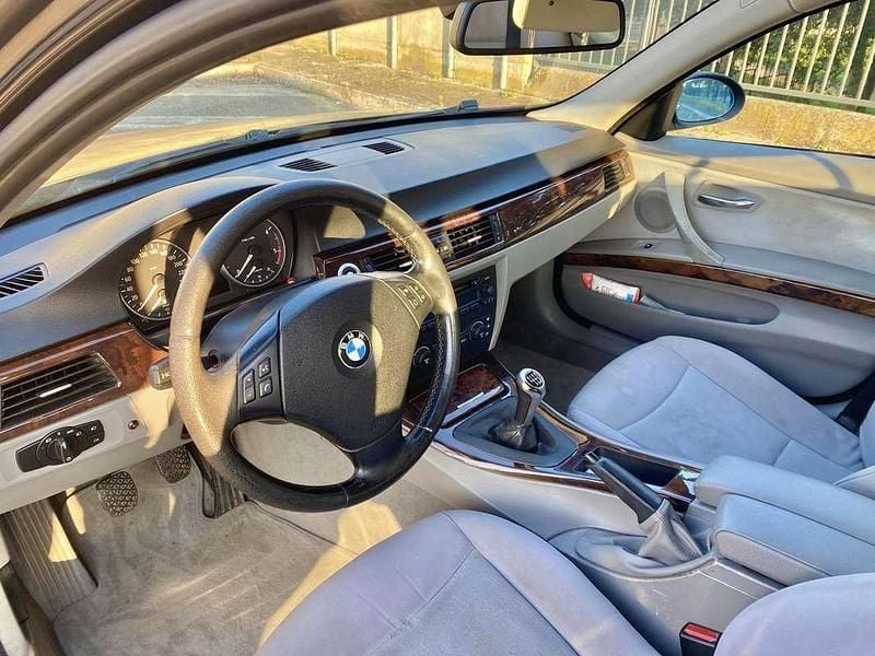Usata BMW 320 163 CV (119 kW) 2006 Nero Berlina