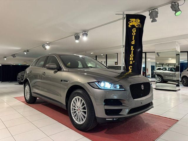Usata Jaguar F-Pace Prestige 180 CV (132 kW) 2018 Nero SUV
