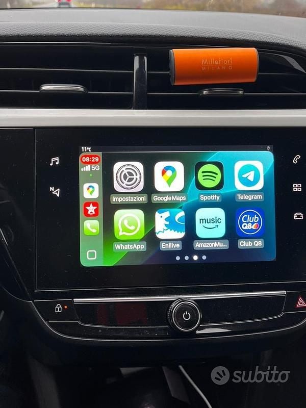 Usata Opel Corsa Design & Tech 75 CV (55 kW) 2022 Arancione Berlina