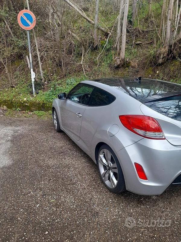 Usata Hyundai Veloster 2011 Utilitaria