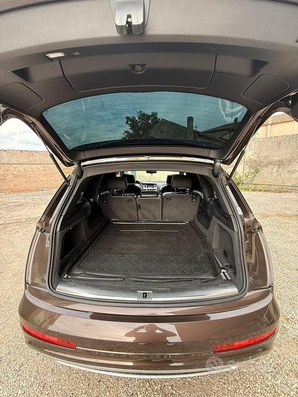 Usata Audi Q7 Advanced Plus 300 CV (220 kW) 2011 Marrone SUV