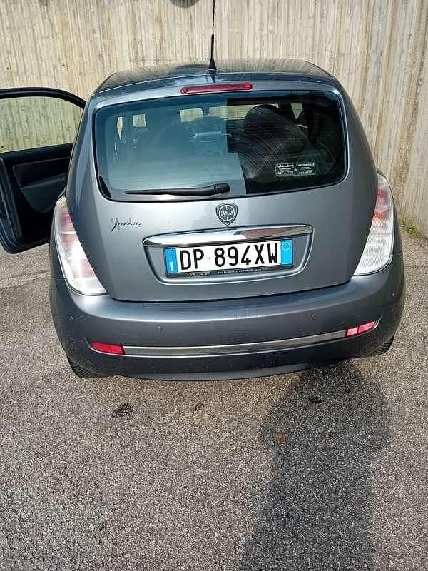 Usata Lancia Ypsilon 60 CV (44 kW) 2008 Utilitaria