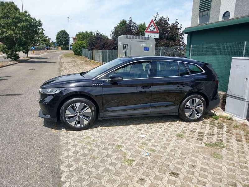 Usata Skoda Enyaq iV Executive 69 kW (95 CV) 2022 Nero SUV