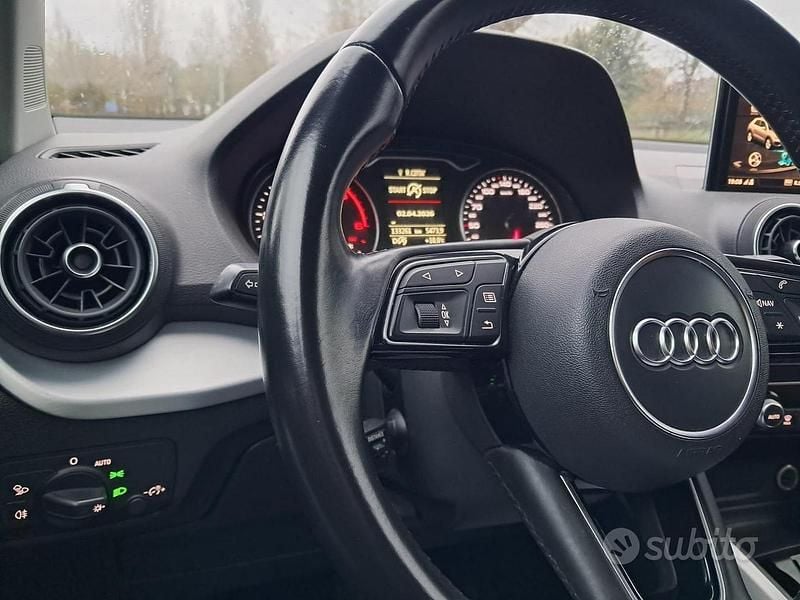 Usata Audi Q2 S-Line 116 CV (85 kW) 2020 Grigio SUV